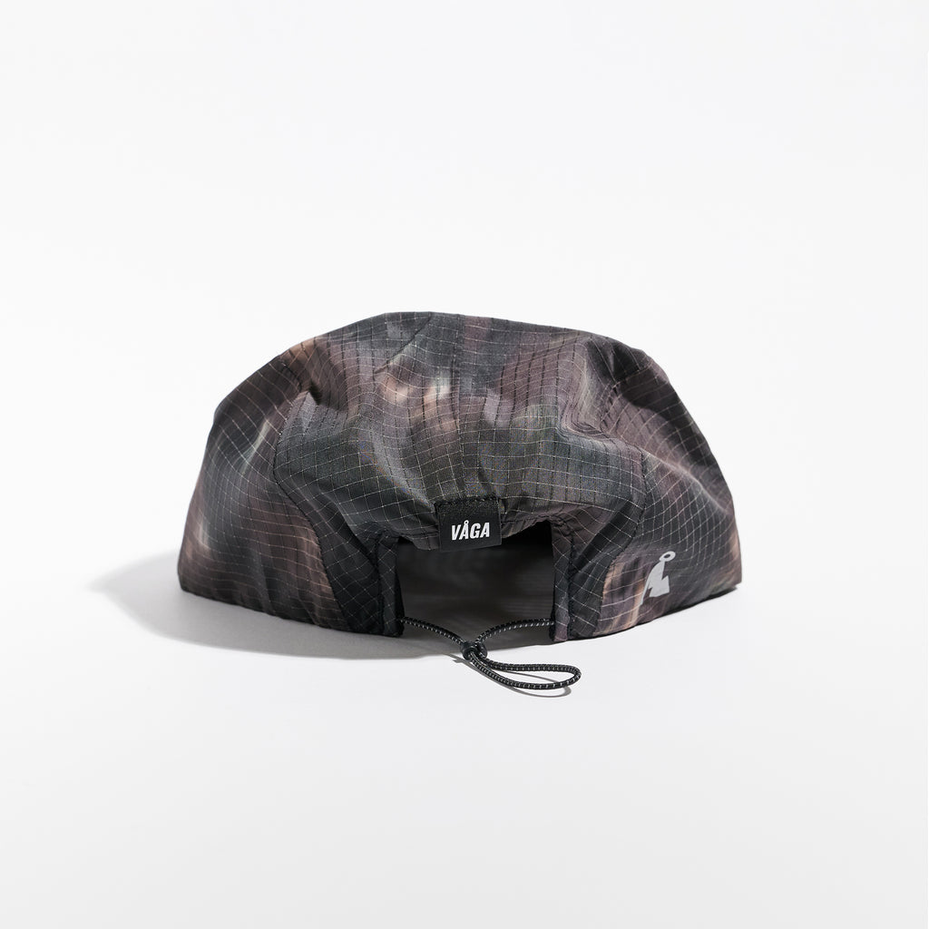 Night Club Cap 2.0 - Ember — VÅGA running cap — back view