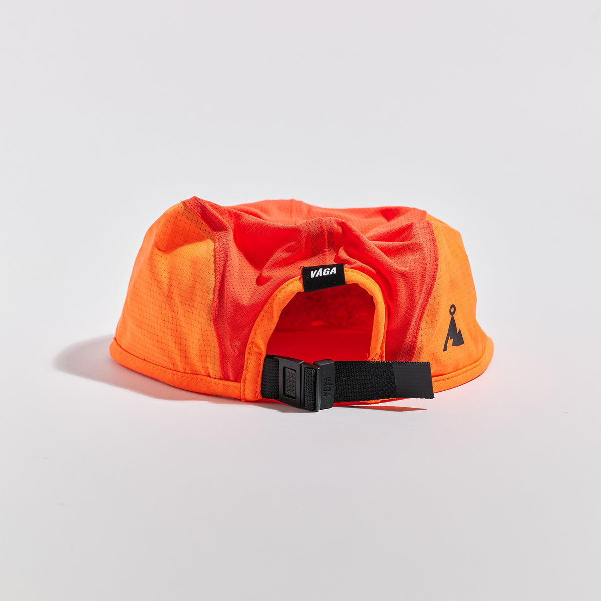 Transit Lite Cap - Neon Orange / Coral — VÅGA running cap — back view