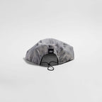 Night Club Cap 2.0 - Light Grey / Silver — VÅGA running cap — back view