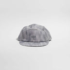 Night Club Cap 2.0 - Light Grey / Silver — VÅGA running cap — front view